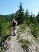 chemin-en-crete.jpg